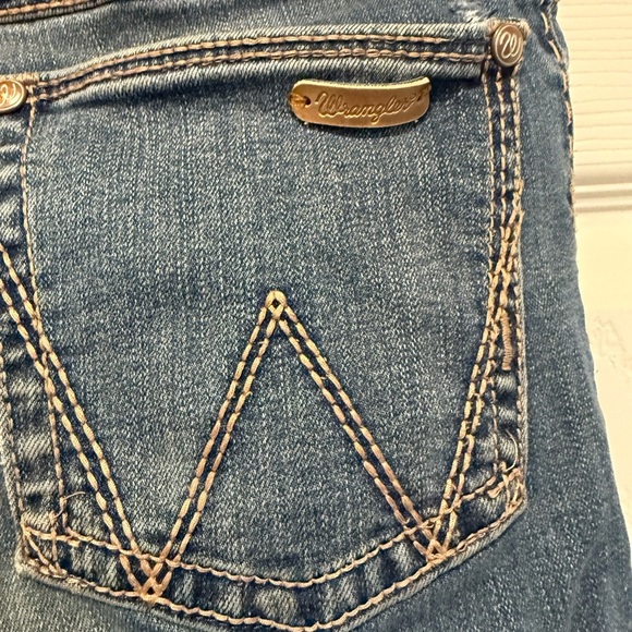 Wrangler Retro Sadie Low Rise Bootcut Bundle 2 Jeans Size 0 x 34. - Picture 8 of 11